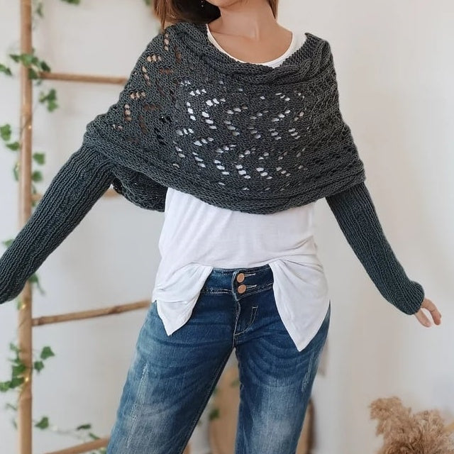 🧣 Women's Knitted Cut-Out Shawl Poncho Wrap