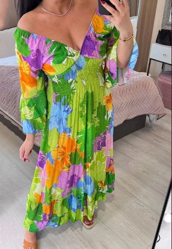 🔥LAST DAY 49% OFF🔥💃V-neck Floral Seaside Vacation Loose Dress