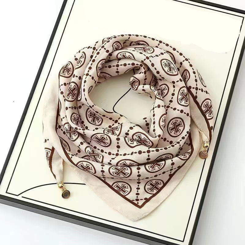 Women's Elegant Scarf with Magnetic Pendant Closure - vimin